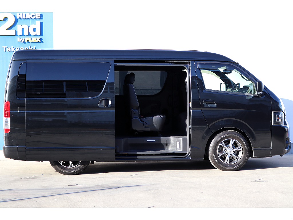 ハイエースセカンド高崎店にて展示中♪027-384-3591