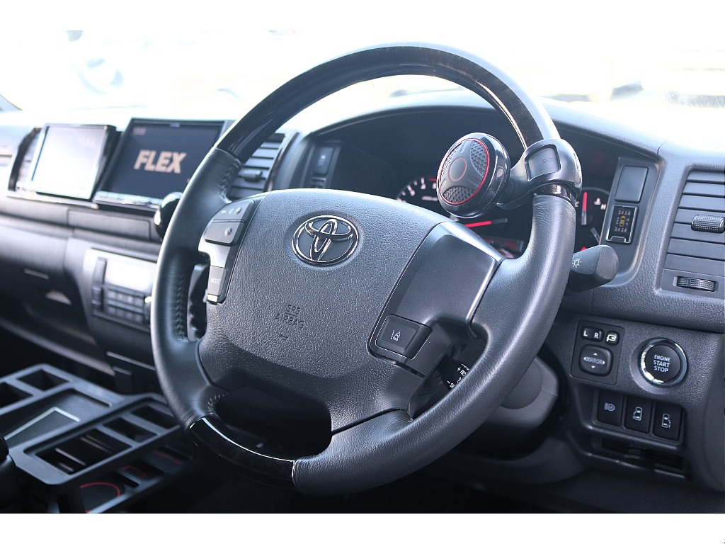 ハイエースセカンド高崎店にて展示中♪027-384-3591