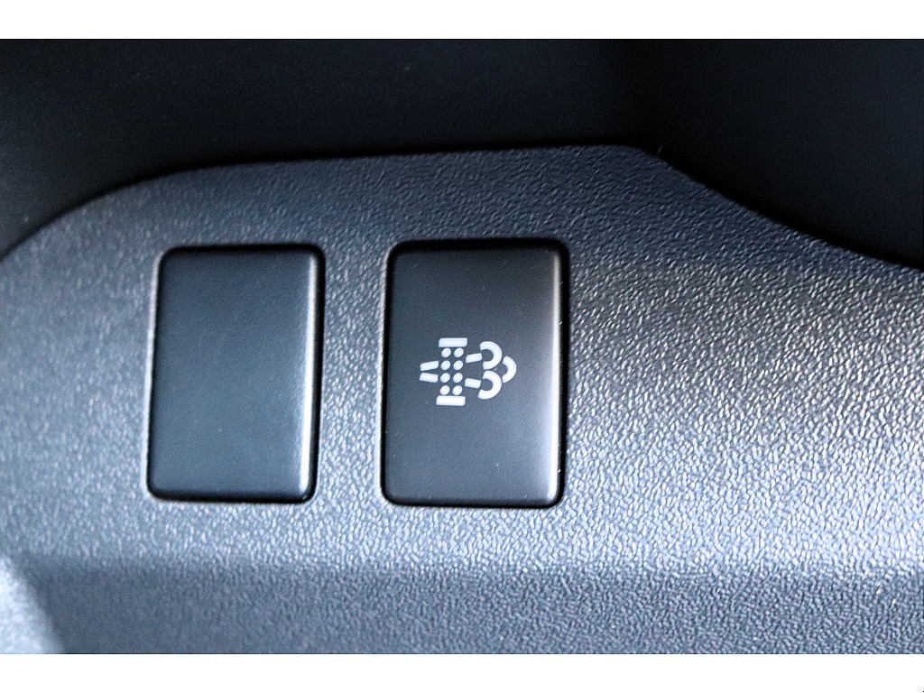 ハイエースセカンド高崎店にて展示中♪027-384-3591