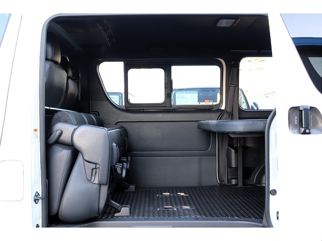 ハイエースセカンド高崎店にて展示中♪027-384-3591