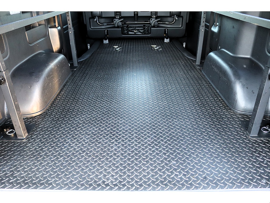 ハイエースセカンド高崎店にて展示中♪027-384-3591