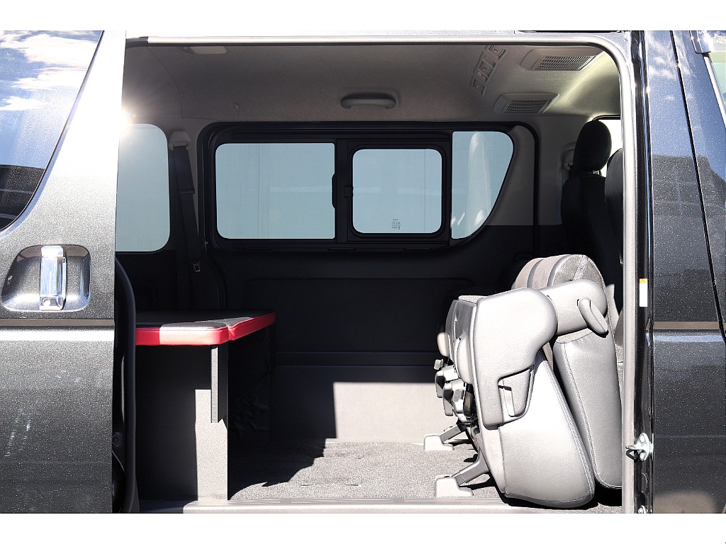 ハイエースセカンド高崎店にて展示中♪027-384-3591