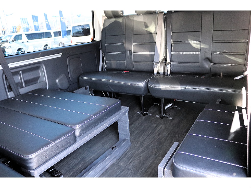 ハイエースセカンド高崎店にて展示中♪027-384-3591