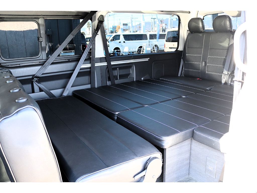 ハイエースセカンド高崎店にて展示中♪027-384-3591