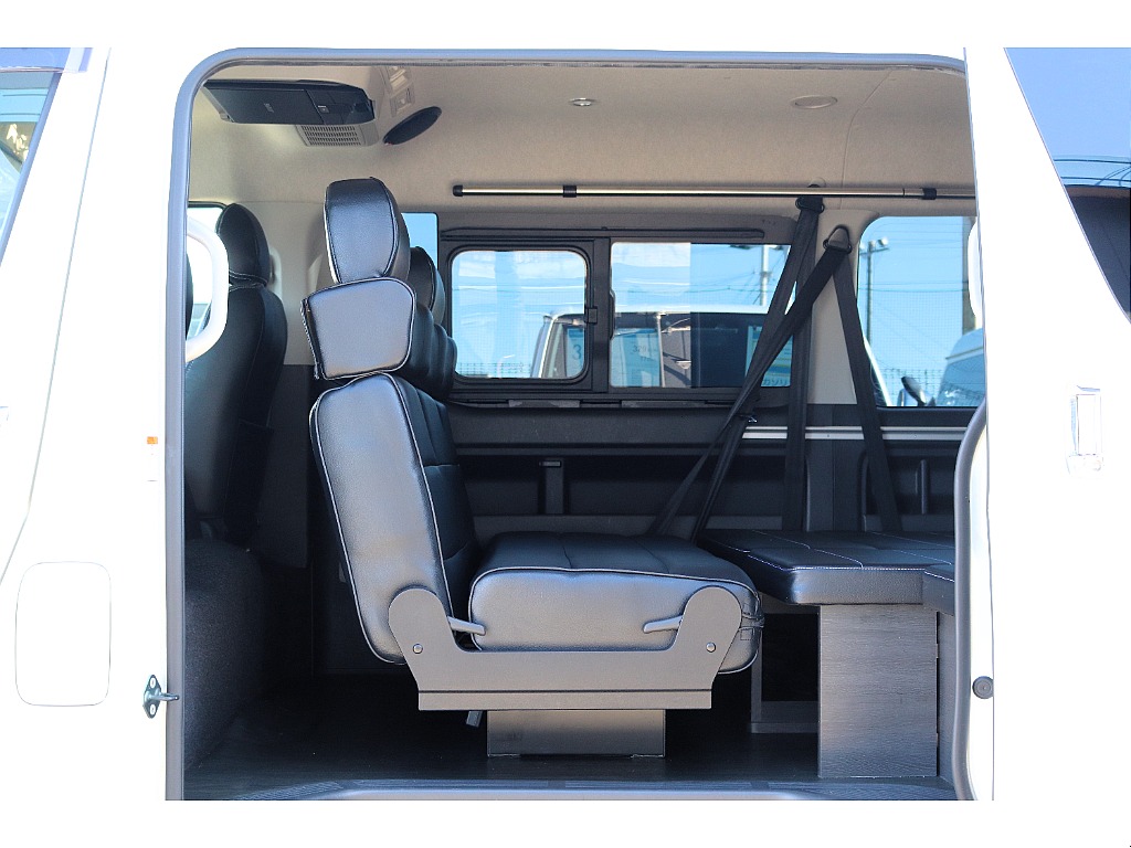 ハイエースセカンド高崎店にて展示中♪027-384-3591