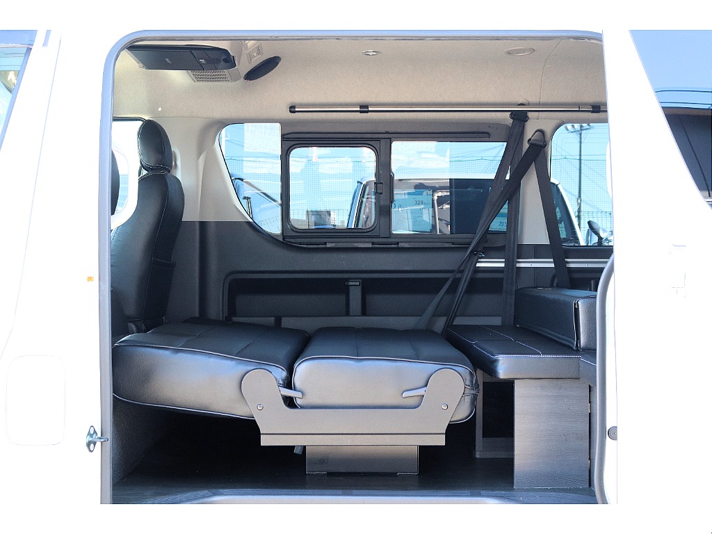 ハイエースセカンド高崎店にて展示中♪027-384-3591