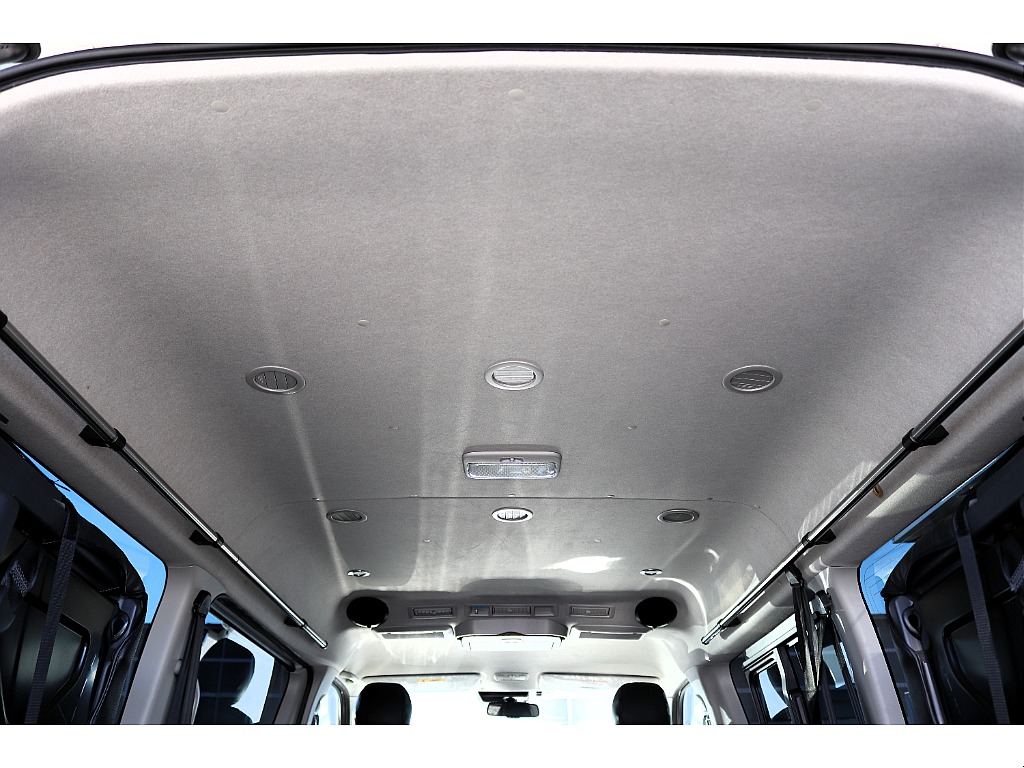 ハイエースセカンド高崎店にて展示中♪027-384-3591