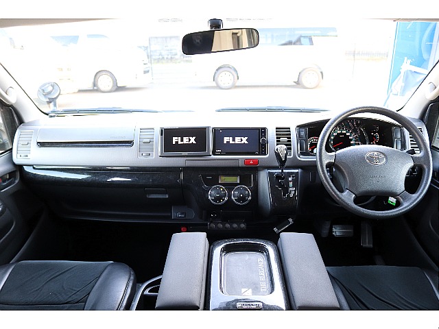 ハイエースセカンド高崎店にて展示中♪027-384-3591