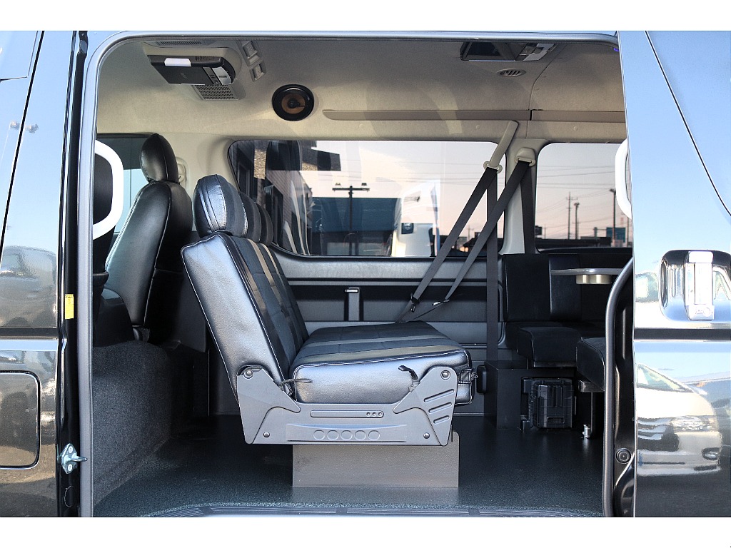 ハイエースセカンド高崎店にて展示中♪027-384-3591