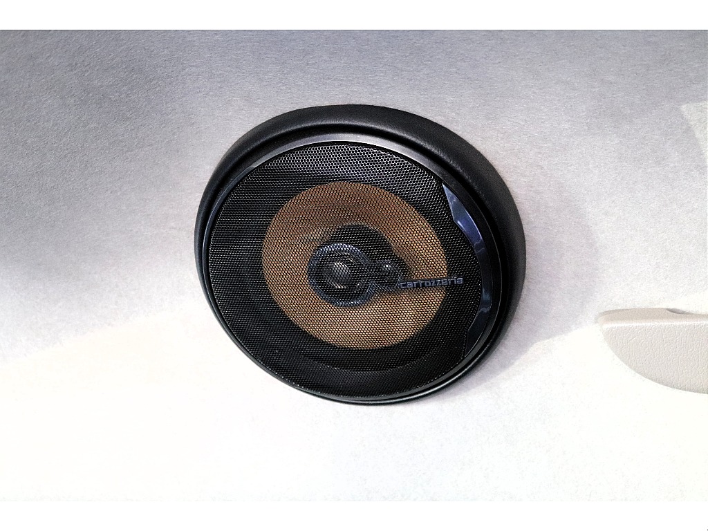 ハイエースセカンド高崎店にて展示中♪027-384-3591