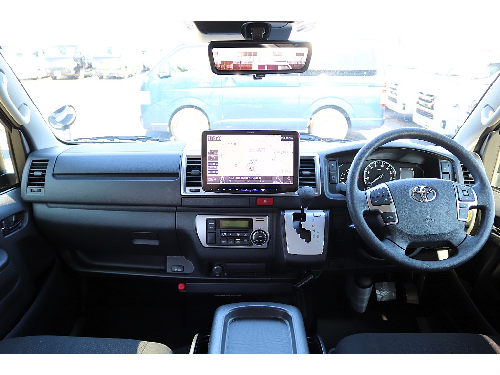 ハイエースセカンド高崎店にて展示中♪027-384-3591