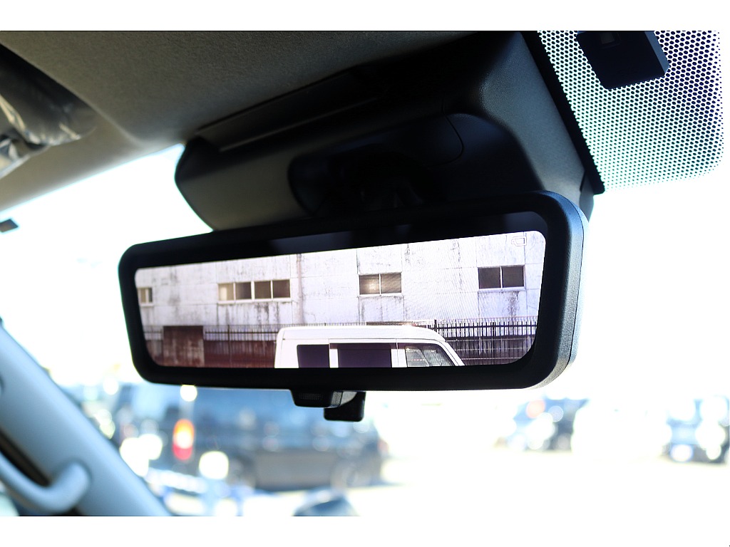 ハイエースセカンド高崎店にて展示中♪027-384-3591