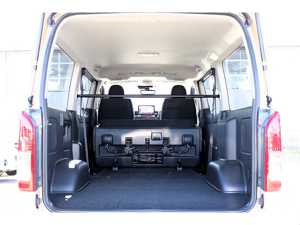 ハイエースセカンド高崎店にて展示中♪027-384-3591