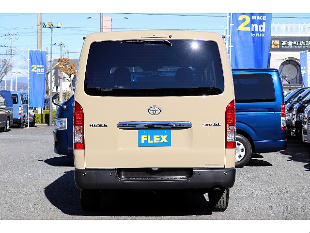 ハイエースセカンド高崎店にて展示中♪027-384-3591