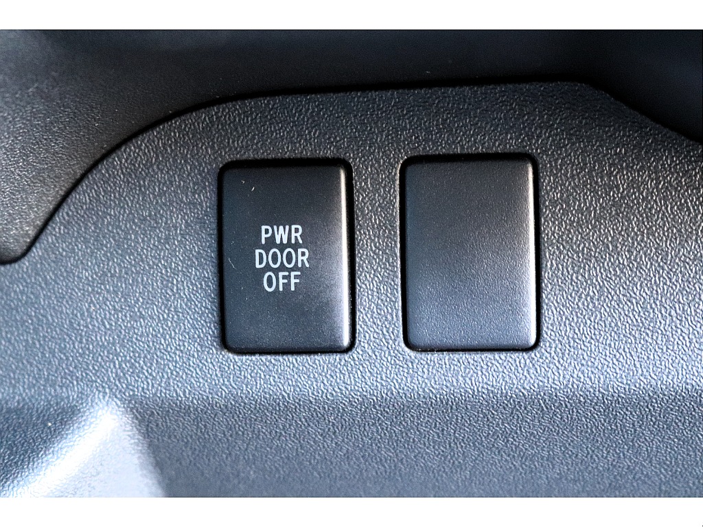 ハイエースセカンド高崎店にて展示中♪027-384-3591