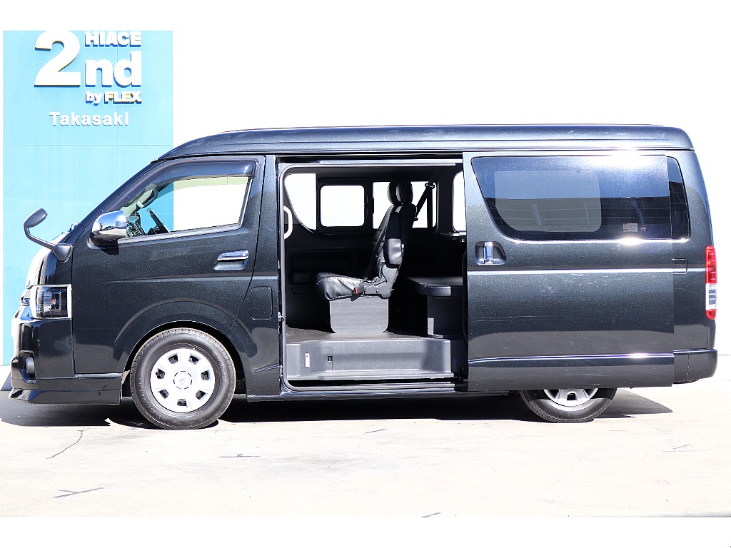 ハイエースセカンド高崎店にて展示中♪027-384-3591