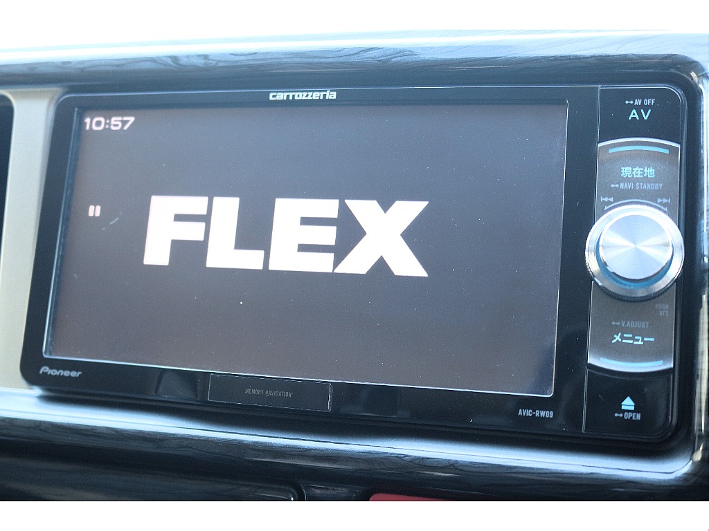 ハイエースセカンド高崎店にて展示中♪027-384-3591