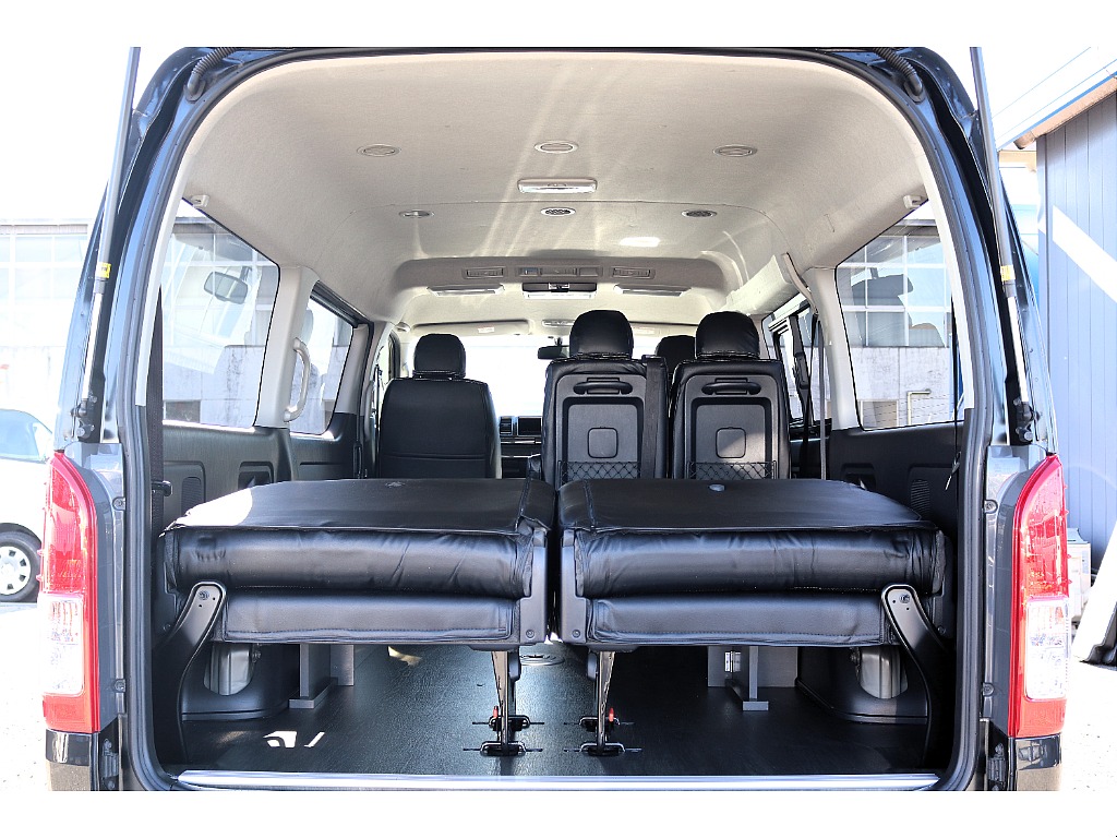 ハイエースセカンド高崎店にて展示中♪027-384-3591