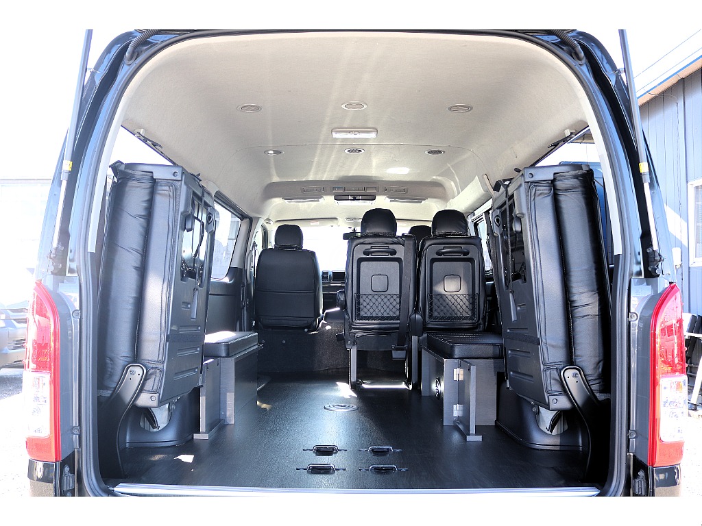 ハイエースセカンド高崎店にて展示中♪027-384-3591