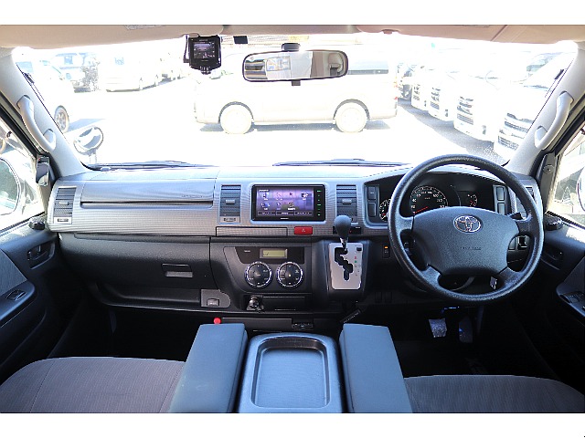 ハイエースセカンド高崎店にて展示中♪027-384-3591