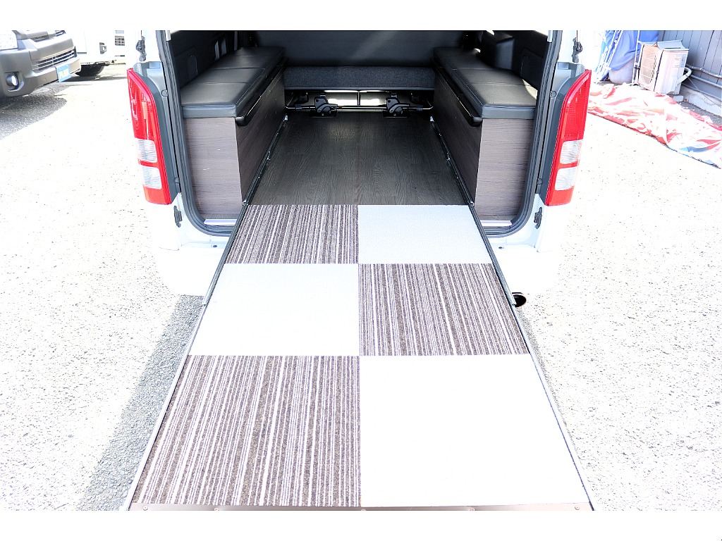 ハイエースセカンド高崎店にて展示中♪027-384-3591