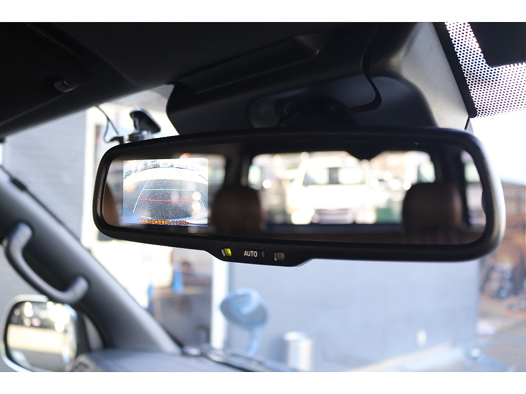 ハイエースセカンド高崎店にて展示中♪027-384-3591