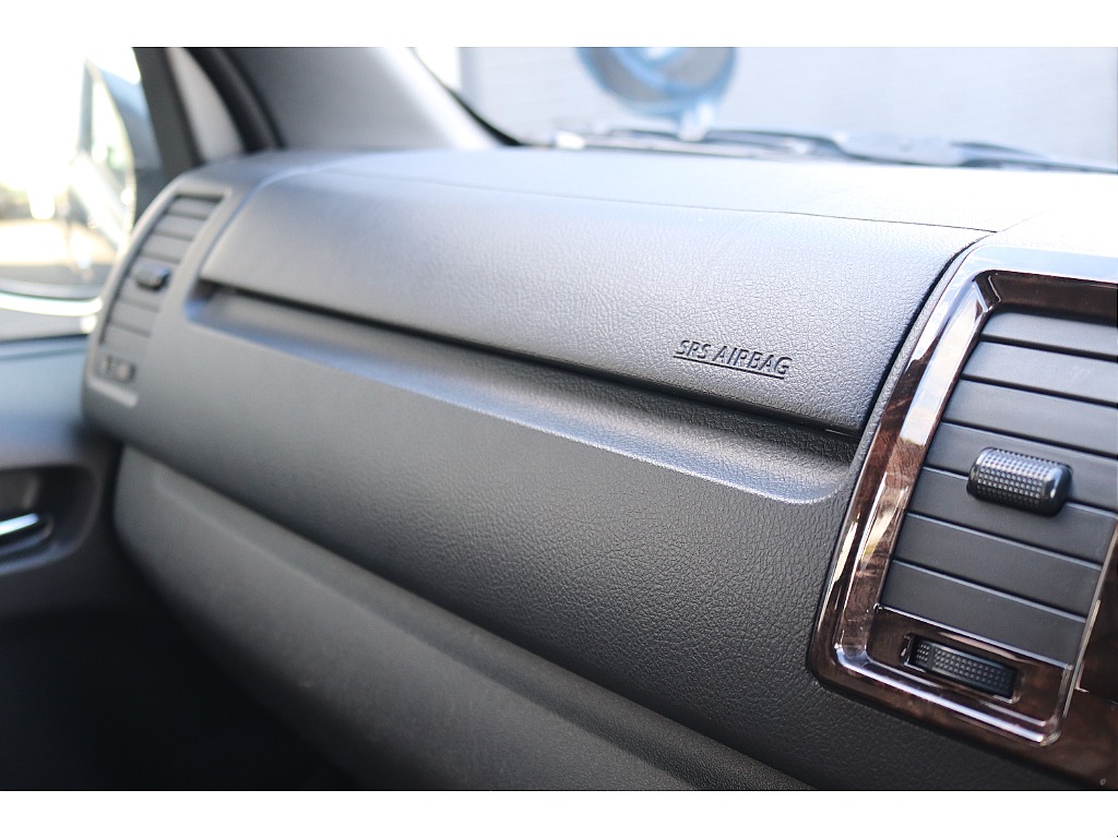 ハイエースセカンド高崎店にて展示中♪027-384-3591