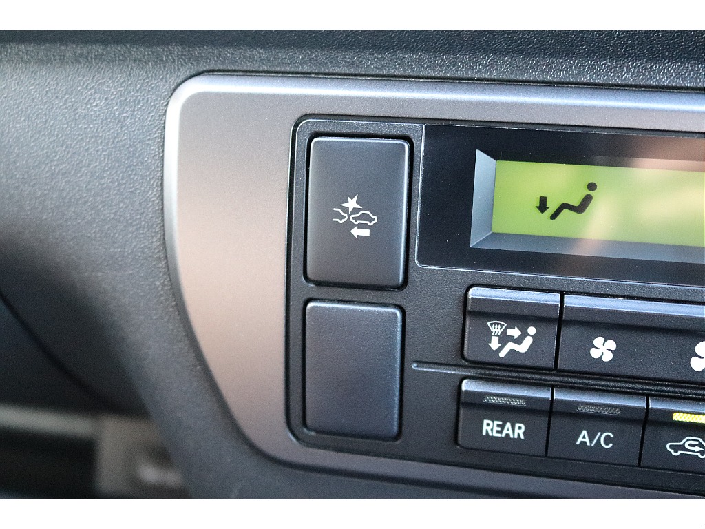 ハイエースセカンド高崎店にて展示中♪027-384-3591