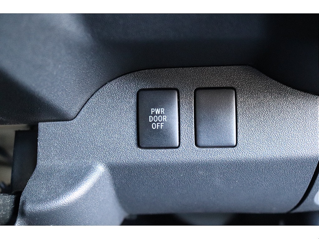 ハイエースセカンド高崎店にて展示中♪027-384-3591