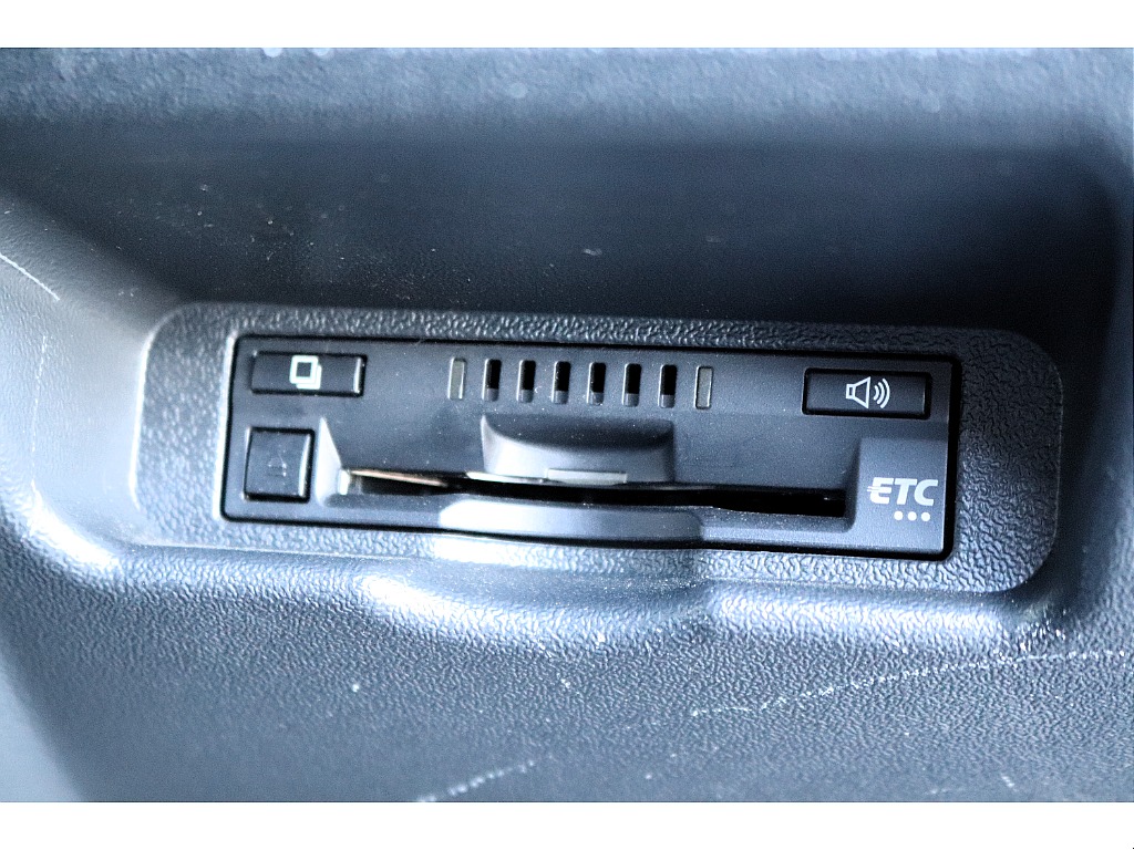 ハイエースセカンド高崎店にて展示中♪027-384-3591