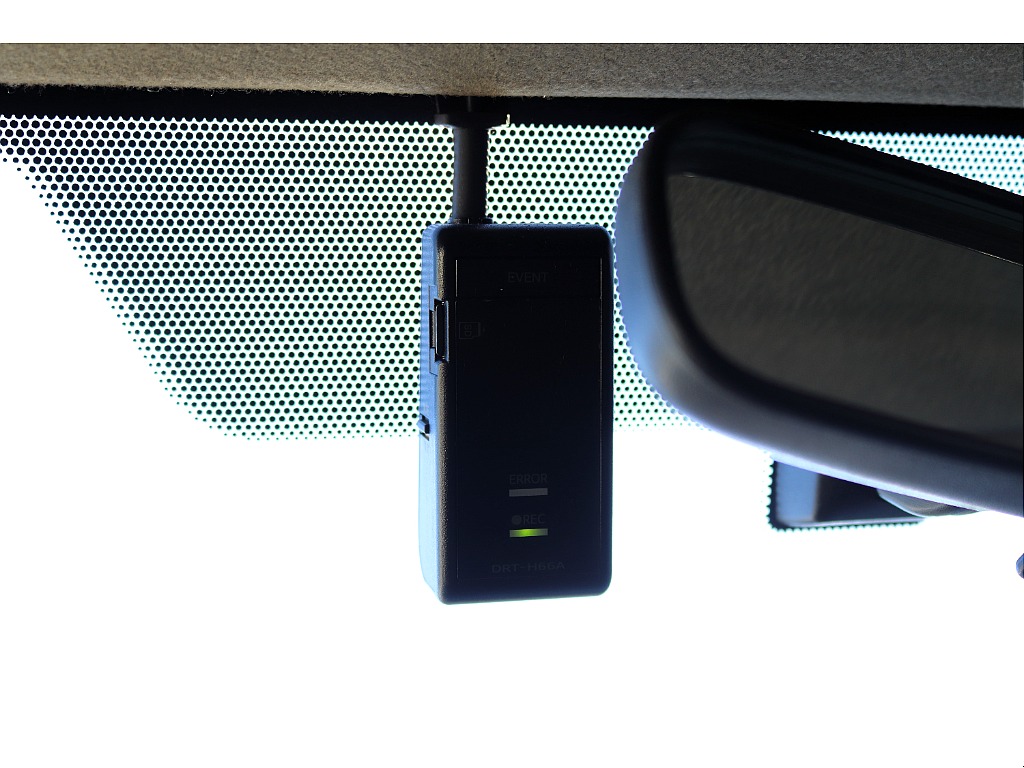 ハイエースセカンド高崎店にて展示中♪027-384-3591