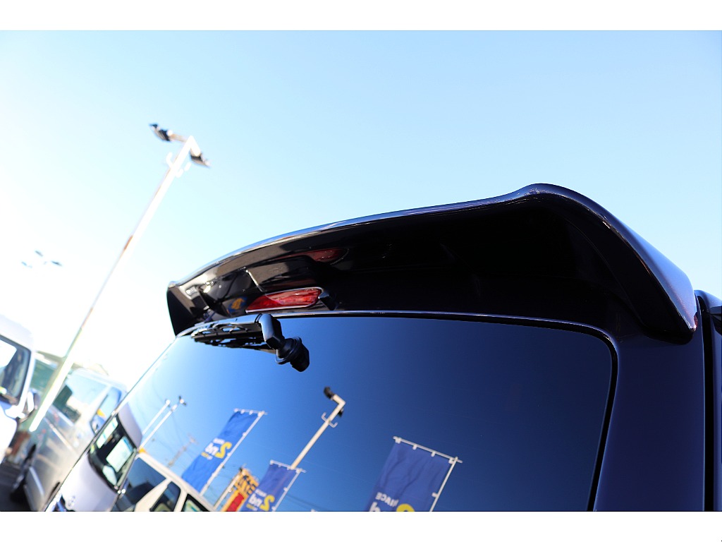 リアスポイラー装着♪