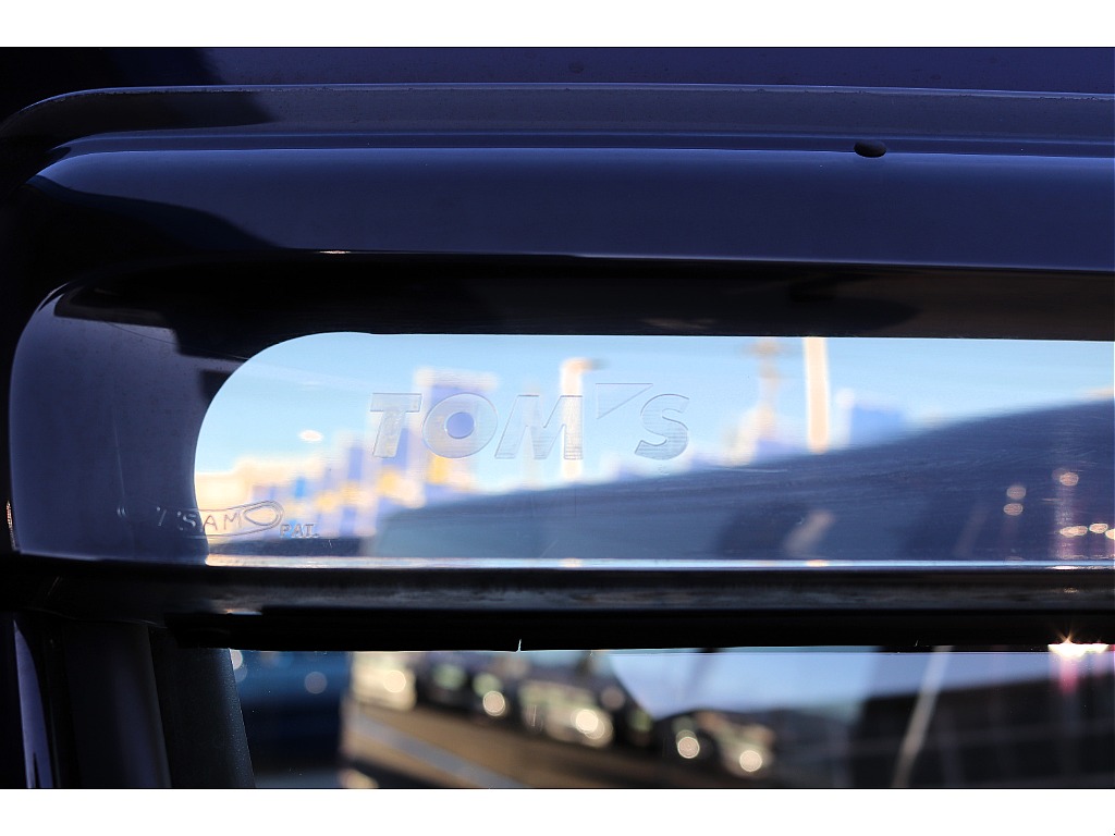 トムスのサイドバイザー♪