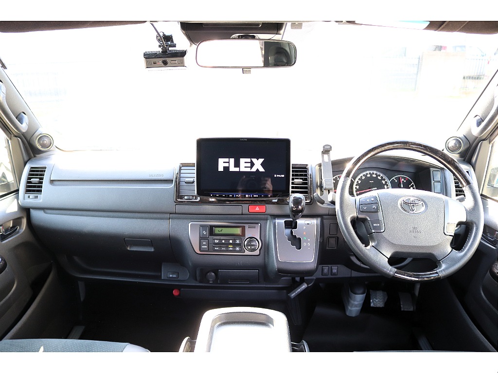 ハイエースセカンド高崎店にて展示中♪027-384-3591