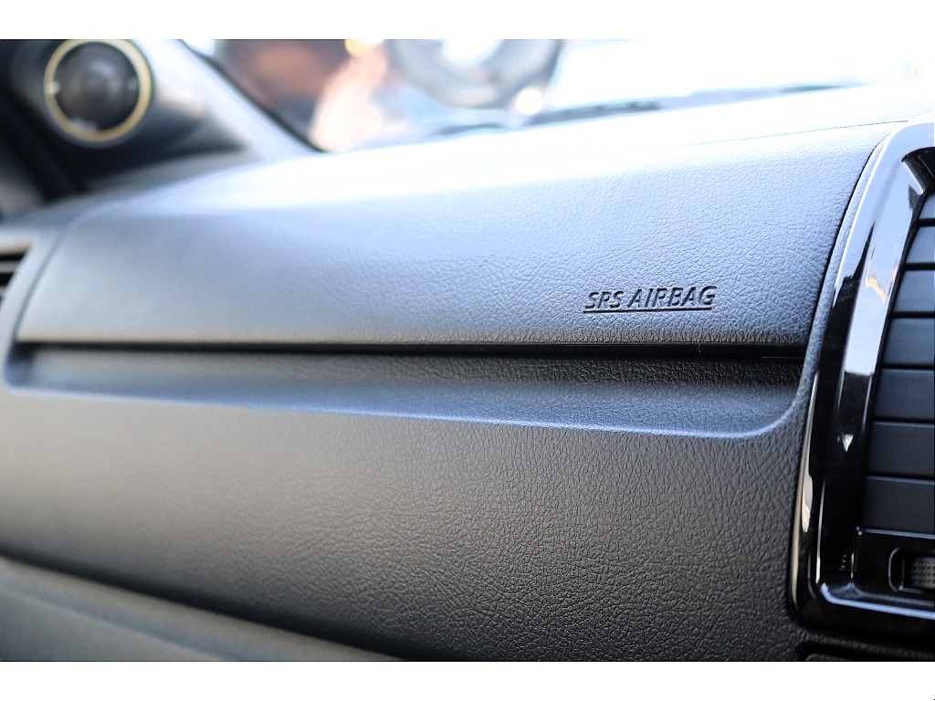 ハイエースセカンド高崎店にて展示中♪027-384-3591