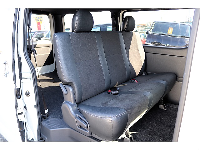 ハイエースセカンド高崎店にて展示中♪027-384-3591