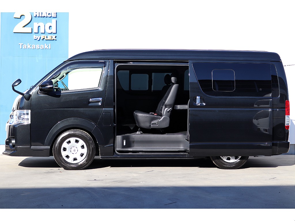 ハイエースセカンド高崎店にて展示中♪027-384-3591