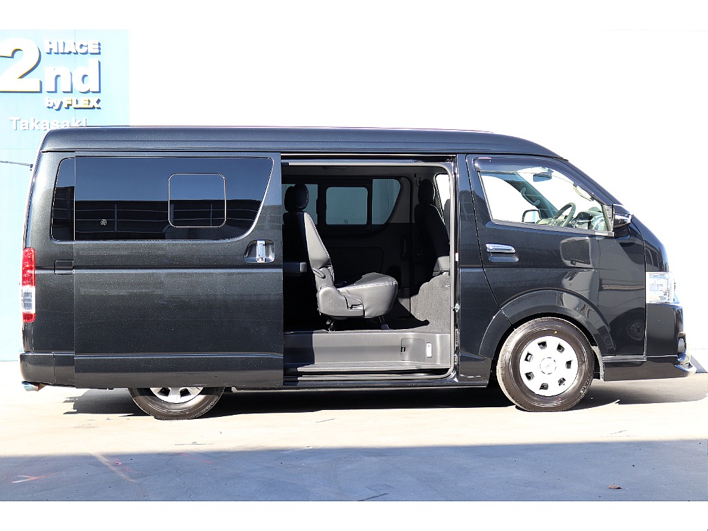 ハイエースセカンド高崎店にて展示中♪027-384-3591