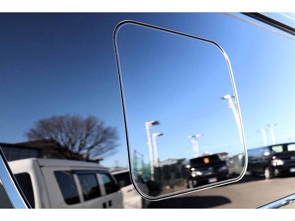 ハイエースセカンド高崎店にて展示中♪027-384-3591