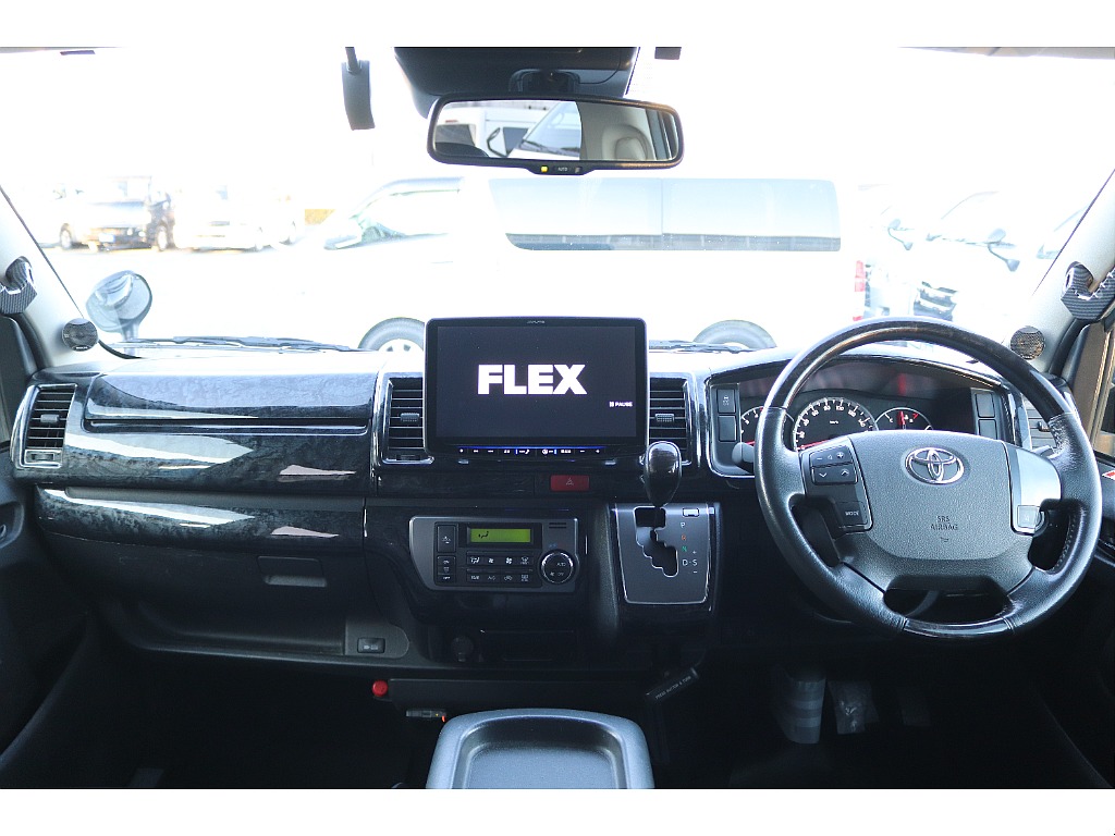 ハイエースセカンド高崎店にて展示中♪027-384-3591