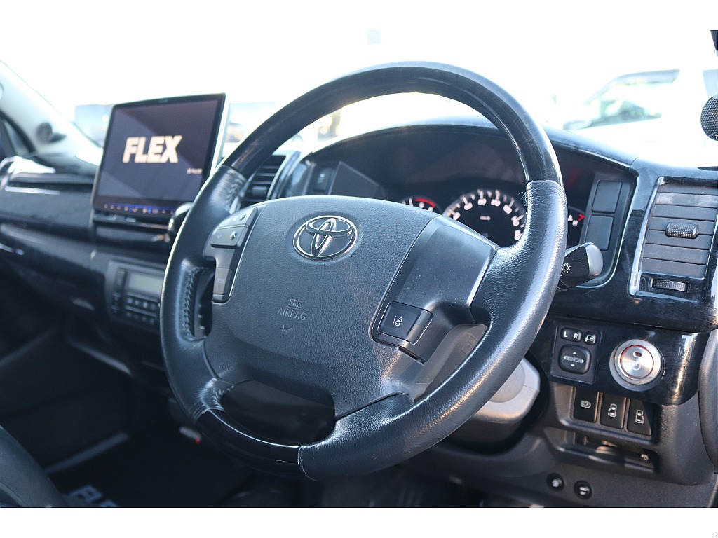 ハイエースセカンド高崎店にて展示中♪027-384-3591