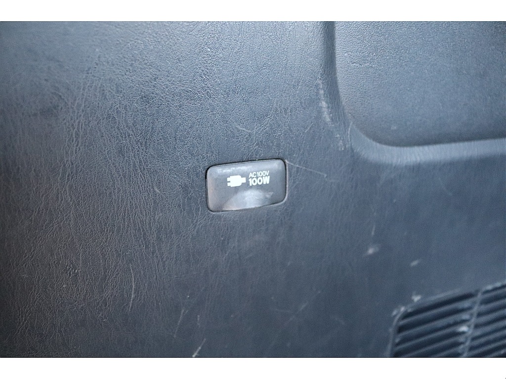 ハイエースセカンド高崎店にて展示中♪027-384-3591