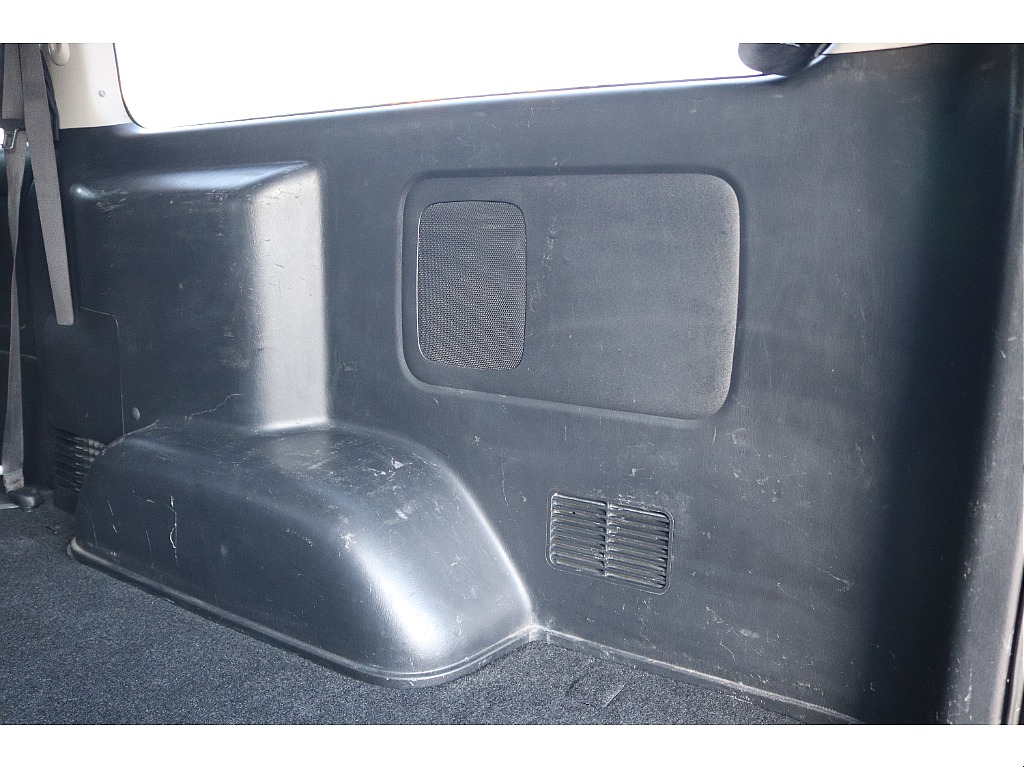 ハイエースセカンド高崎店にて展示中♪027-384-3591