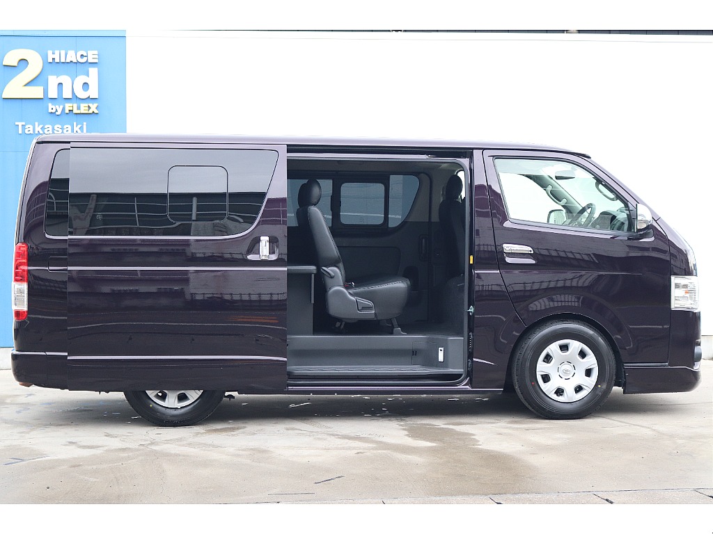 ハイエースセカンド高崎店にて展示中♪027-384-3591