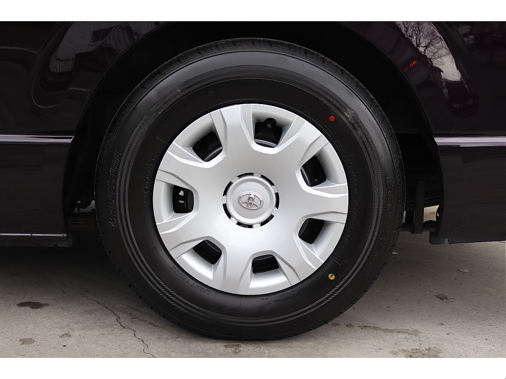 ハイエースセカンド高崎店にて展示中♪027-384-3591