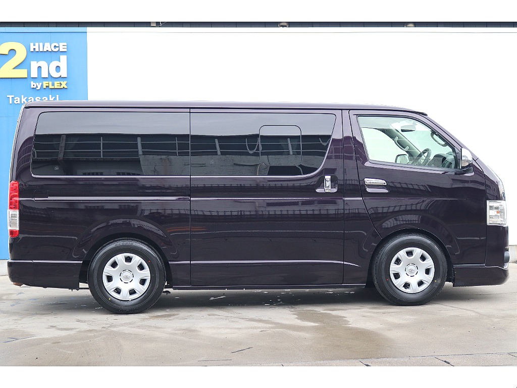 ハイエースセカンド高崎店にて展示中♪027-384-3591