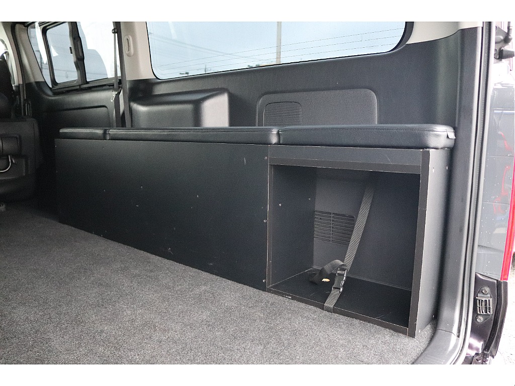 ハイエースセカンド高崎店にて展示中♪027-384-3591