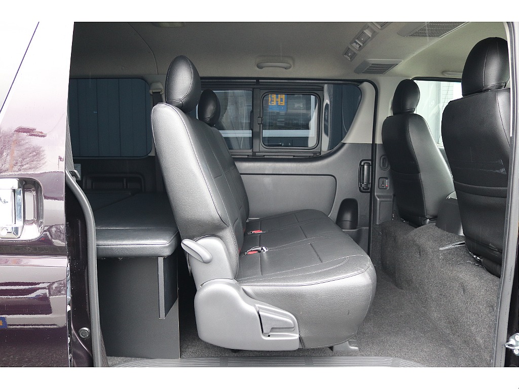 ハイエースセカンド高崎店にて展示中♪027-384-3591