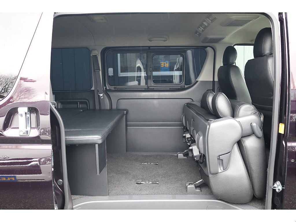 ハイエースセカンド高崎店にて展示中♪027-384-3591