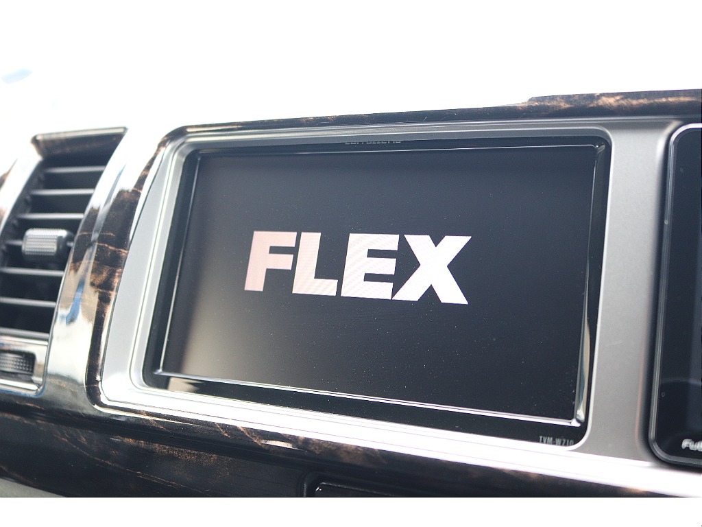 ハイエースセカンド高崎店にて展示中♪027-384-3591